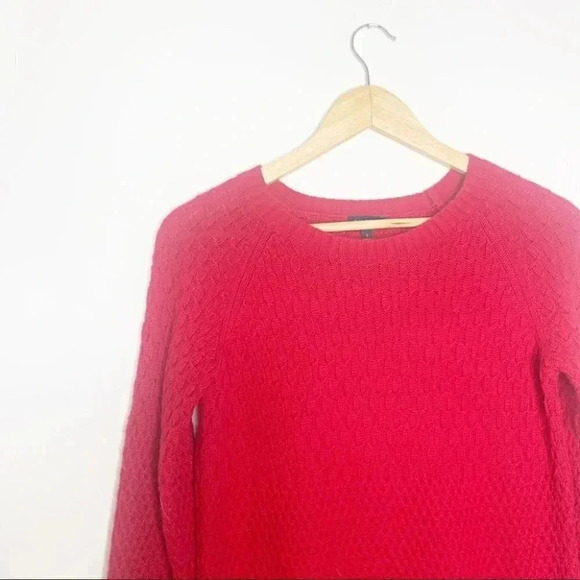 Talbots Nylon LambsWool Crew Neck Red Sweater Size Small - Picture 4 of 8